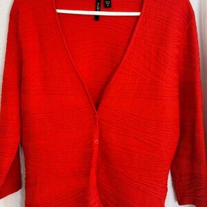Venini, Fitted Poppy colored sweater w/abstract horizontal wavey accent, size M